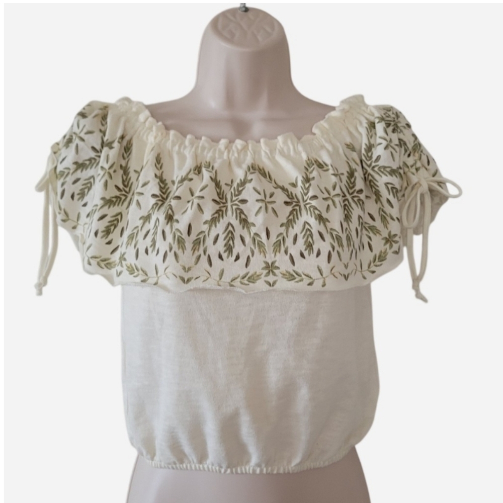 Leaves Printed Flounce Crop Top